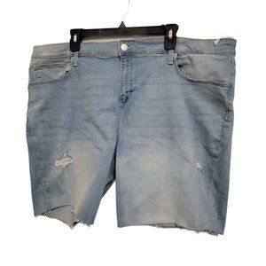 NWT Women's Plus Size Mid-Rise Bermuda Denim Shorts 26W 9" In. Raw Edge Light 3X